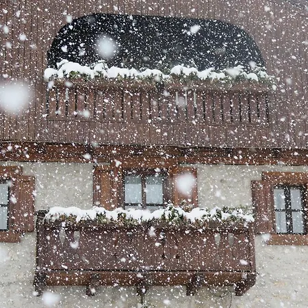 Pa' Krhaizar Bed & Breakfast 3*